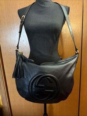 Gucci Soho Black Pebble Leather Crossbody Shoulder Bag with Tassel